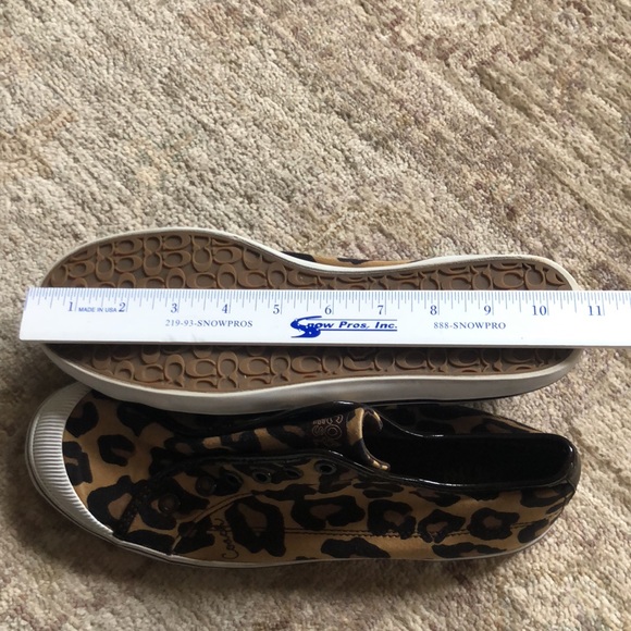 COACH Kira Animal Leopard Print Designer Sneakers Cheetah Women's Size 9 1/2B - Picture 16 of 16